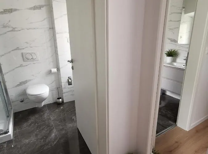 شقة Marina Center غييكا