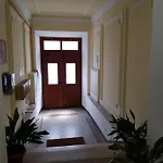 Marina Center Daire