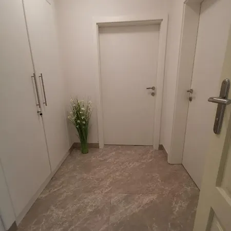 شقة Marina Center *