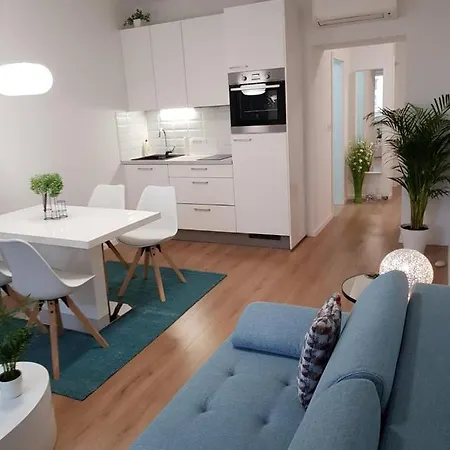 Appartement Marina Center *