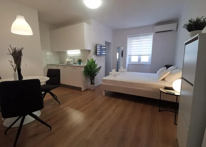 Marina Center Apartment Rijeka