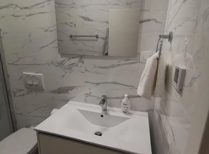 Marina Center Apartment